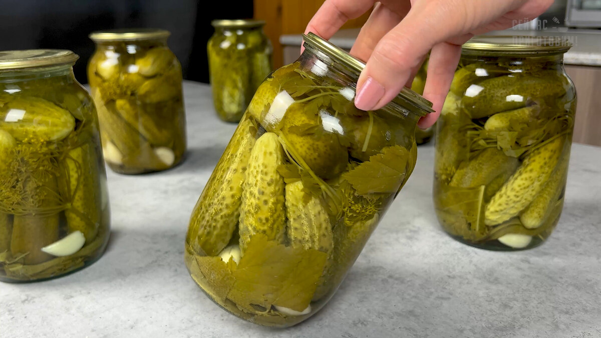 Pickled cucumbers keep their original effects and flavor