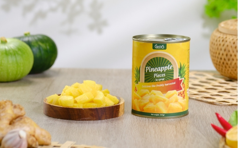 Canned pineapple
